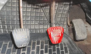 Тугая педаль тормоза, причины такой неисправности